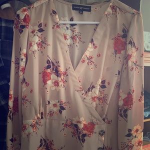 Floral flared blouse